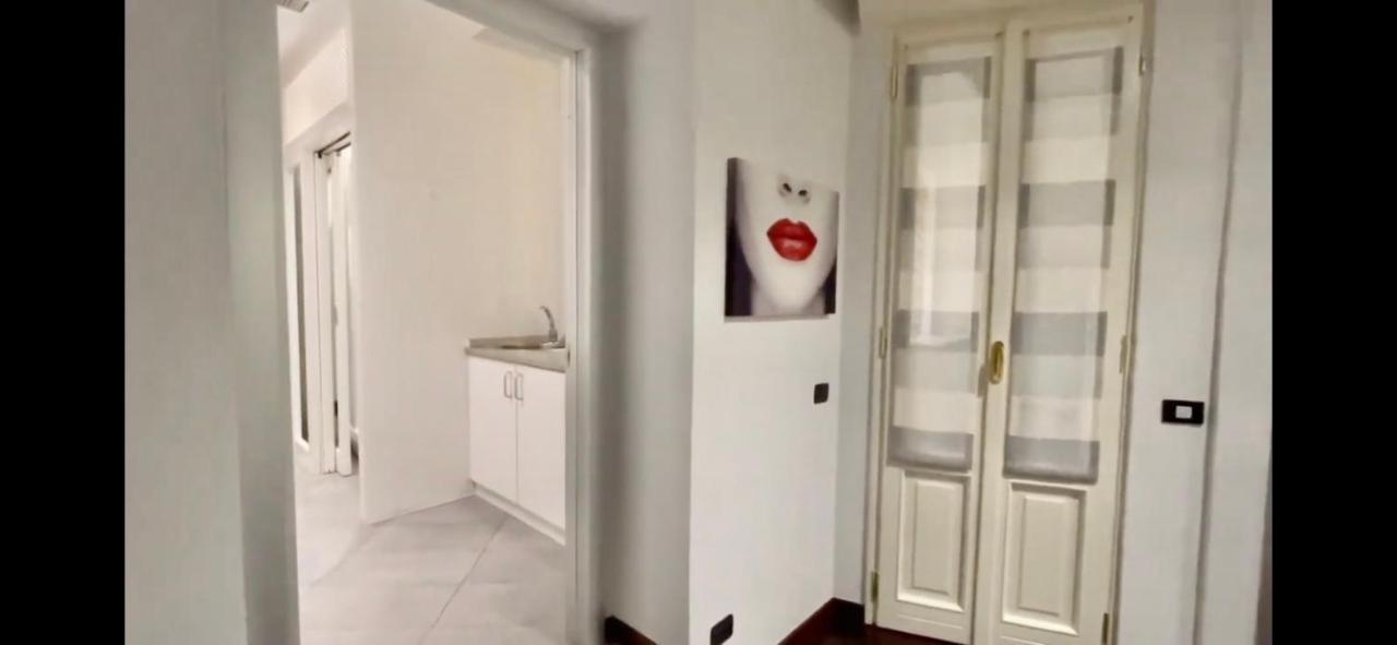 Luxury Home 100 Mq A Stone'S Throw From The Duomo Milan Exterior photo